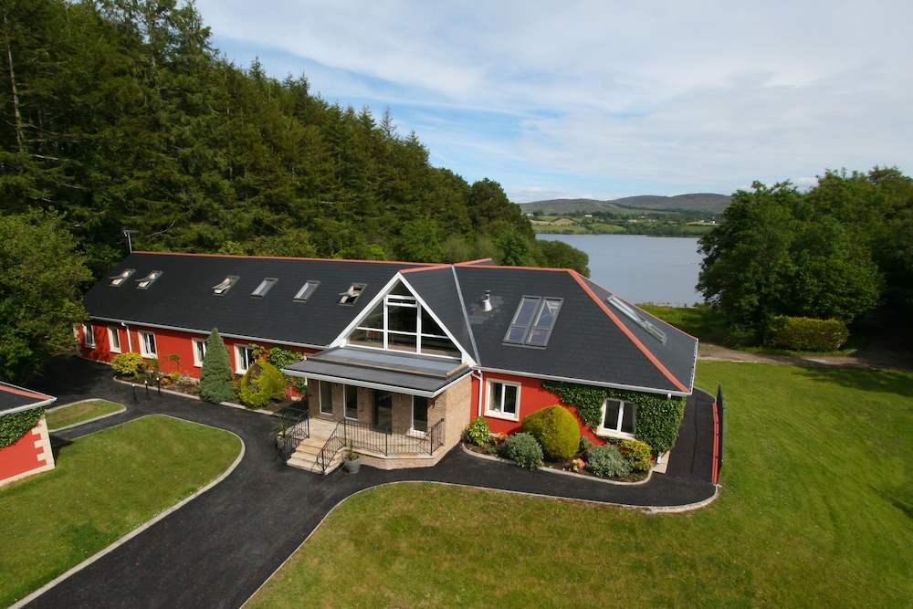 The Lodge @ Harvey's Point — 4-Star Luxury Hotel in Donegal, Republic of Ireland
