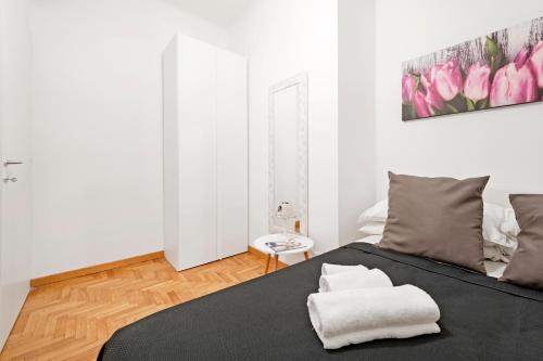 White Flat Labicana — 4-Star Luxury Hotel in Rome, Italy