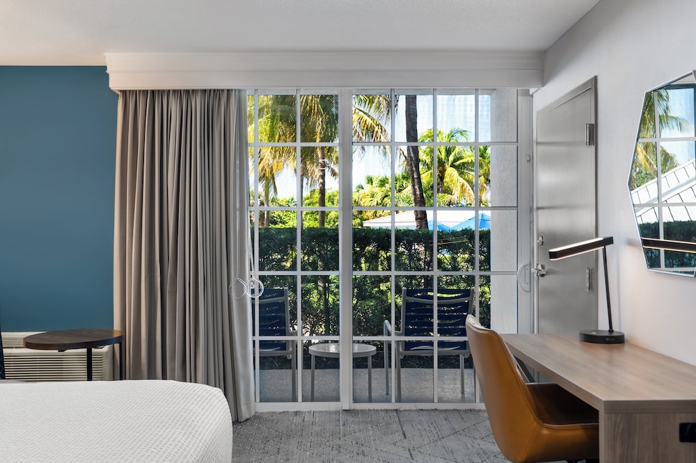 Holiday Inn Express North Palm Beach Oceanview by IHG - photo 40