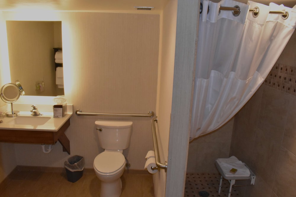 DoubleTree by Hilton Helena Downtown - photo 16