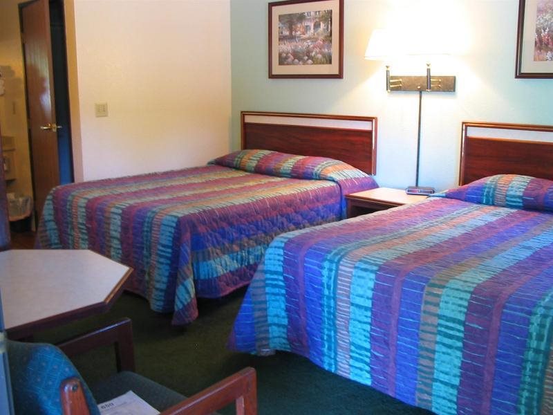Prospect Historic Hotel Bed & Breakfast Motel and Dinner House — Prospect — photo 2