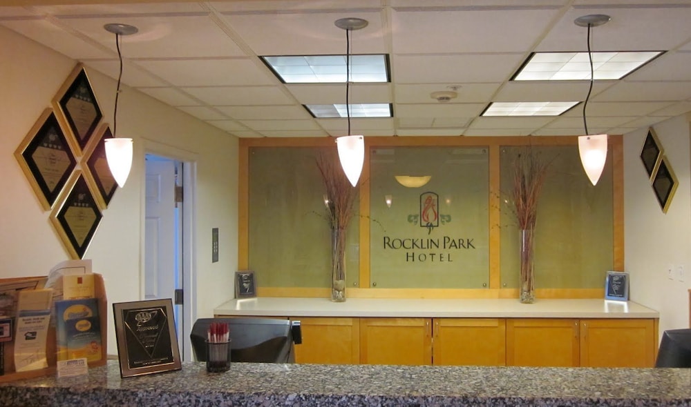 Rocklin Park Hotel - photo 3