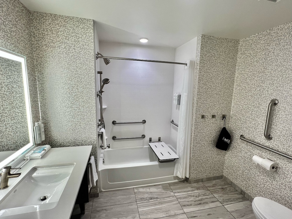 Home2 Suites By Hilton Alamogordo White Sands - photo 33