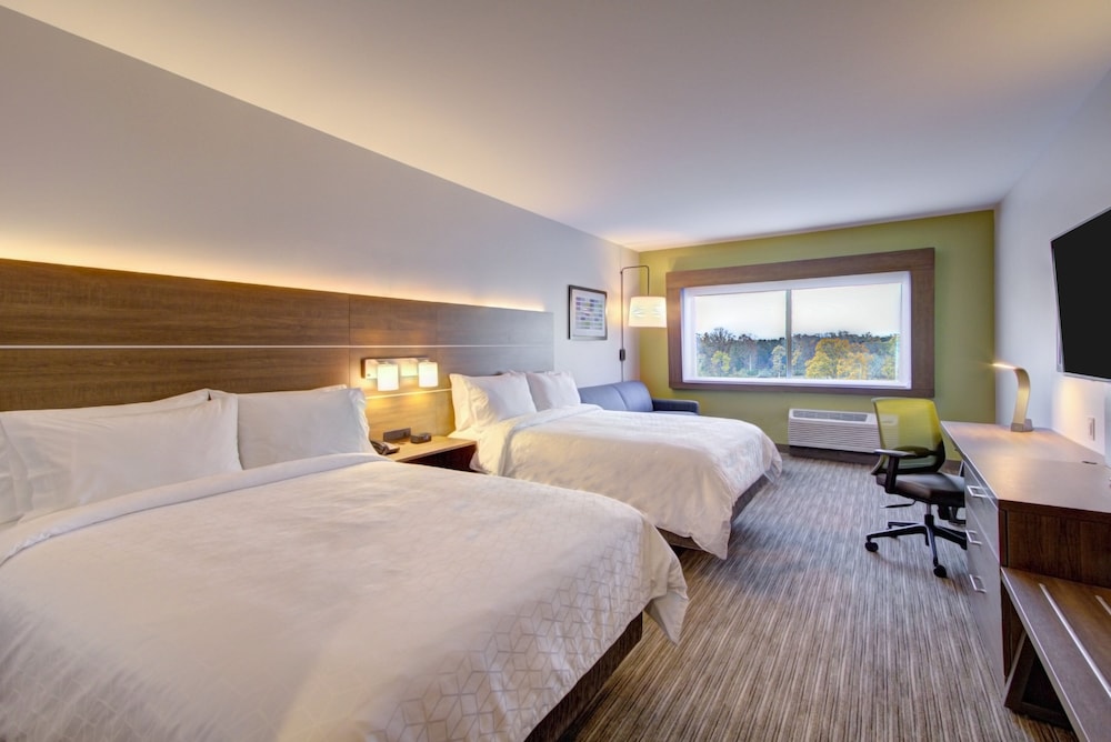 Holiday Inn Express & Suites Charlotte Southwest by IHG - photo 12
