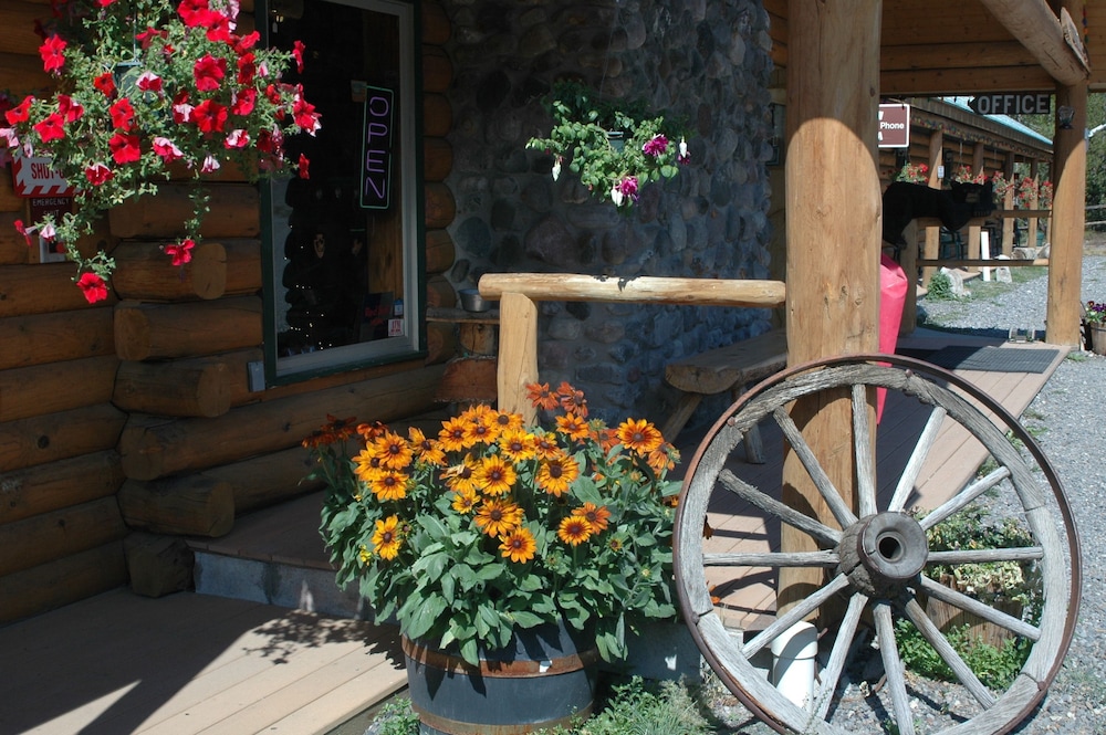 Lava Mountain Lodge - photo 70