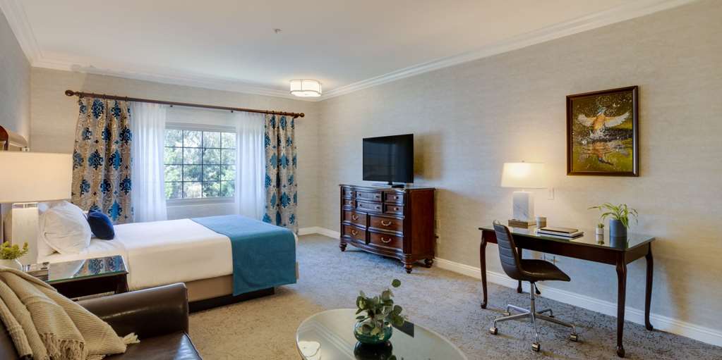 Ayres Suites Diamond Bar - photo 13
