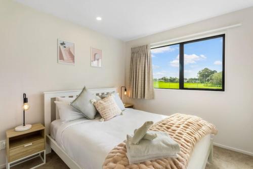 Urban Glow Townhouse with parking — 4-Star Luxury Hotel in Auckland, New Zealand