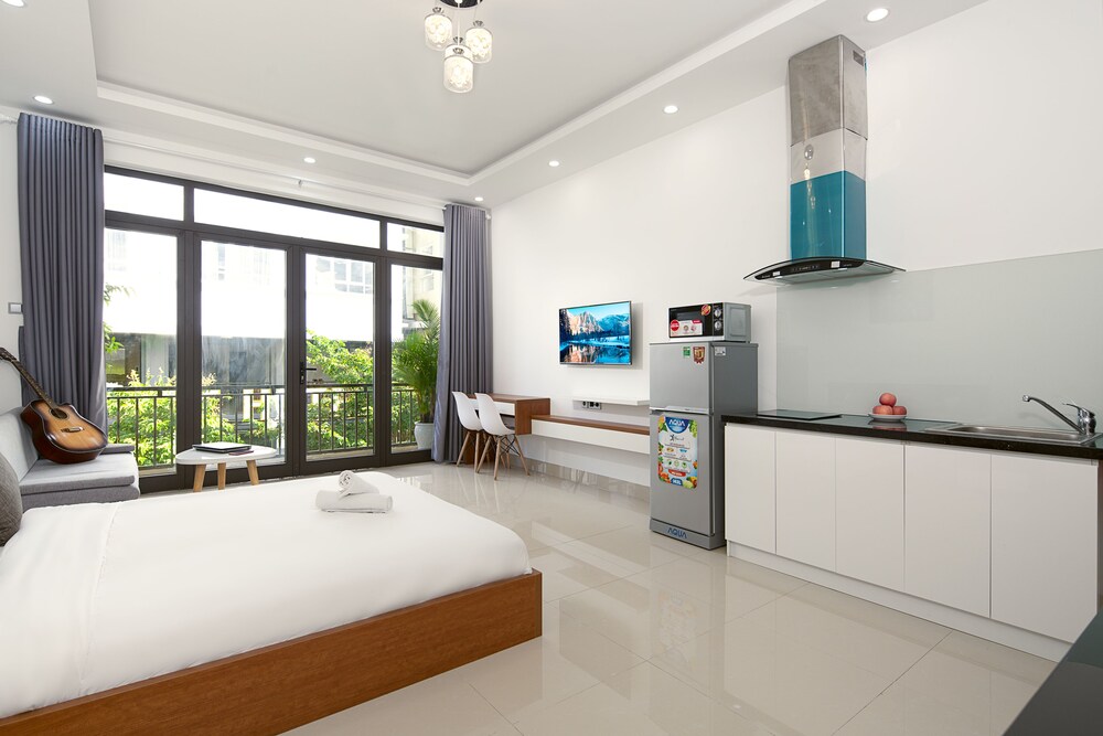 Moonlight Beach Hotel — Da Nang — photo 3