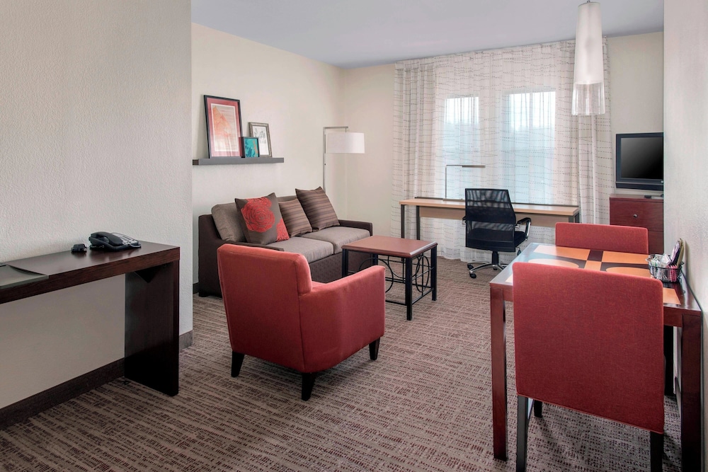 Residence Inn Alexandria Old Town South at Carlyle - photo 15
