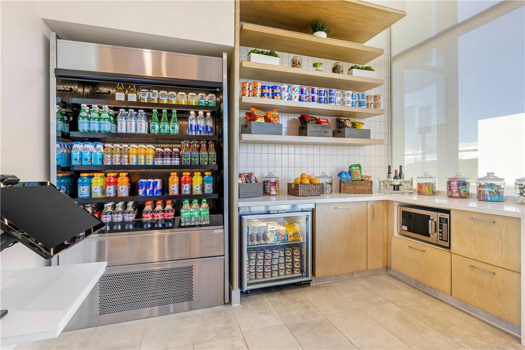 Cambria Hotel Burbank Airport - photo 91