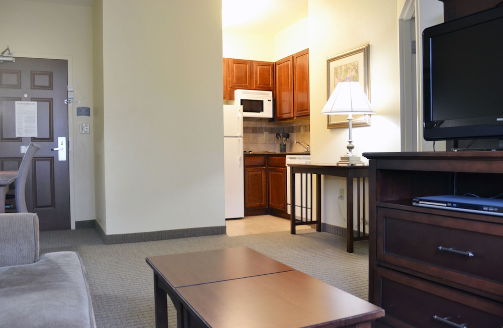 Staybridge Suites Hot Springs by IHG - photo 24