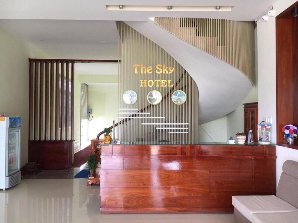 The Sky Hotel — hotel in Long Thanh