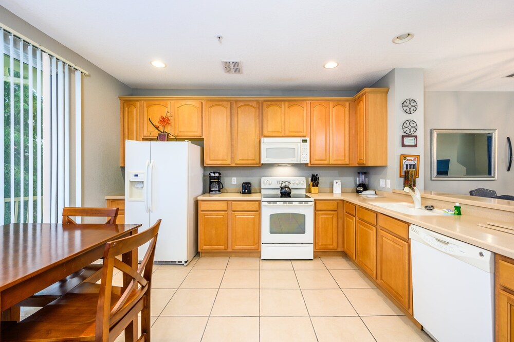 Vista Cay Resort Direct Townhomes by Millennium Management - photo 142