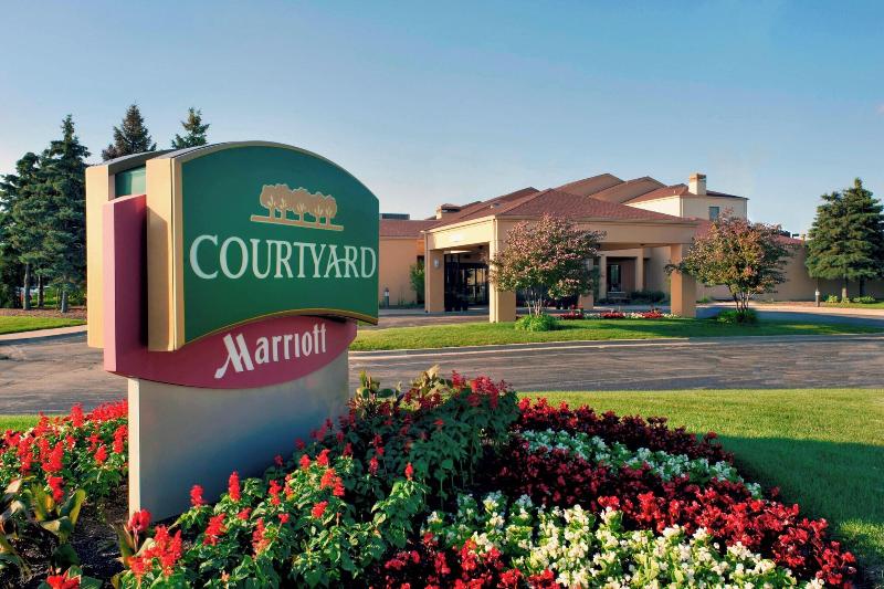 Courtyard Chicago Waukegan Gurnee - photo 5