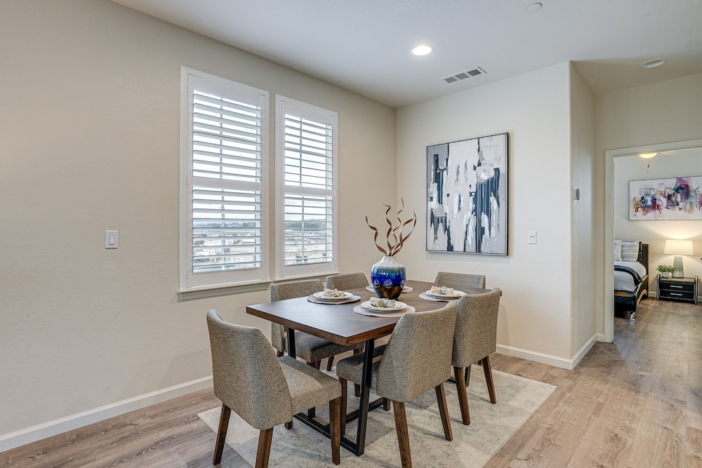 Richmond Vacation Rental: 1 Mi to Shoreline - photo 21