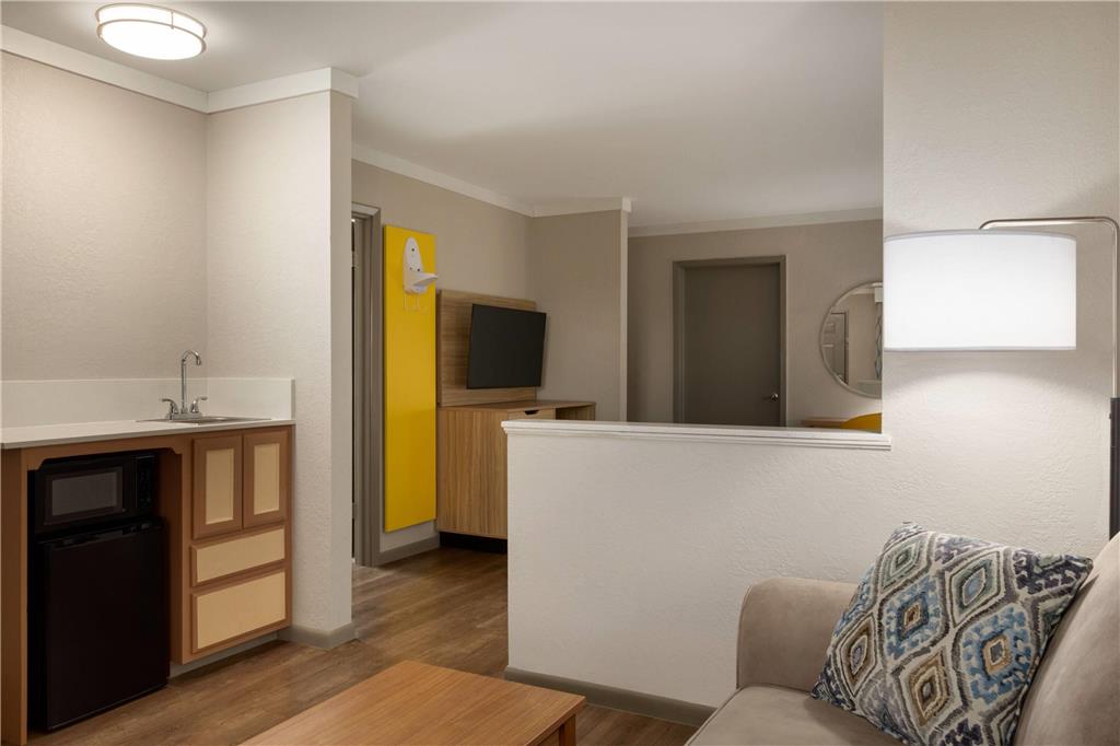 Days Inn by Wyndham Suites Fredericksburg - photo 21