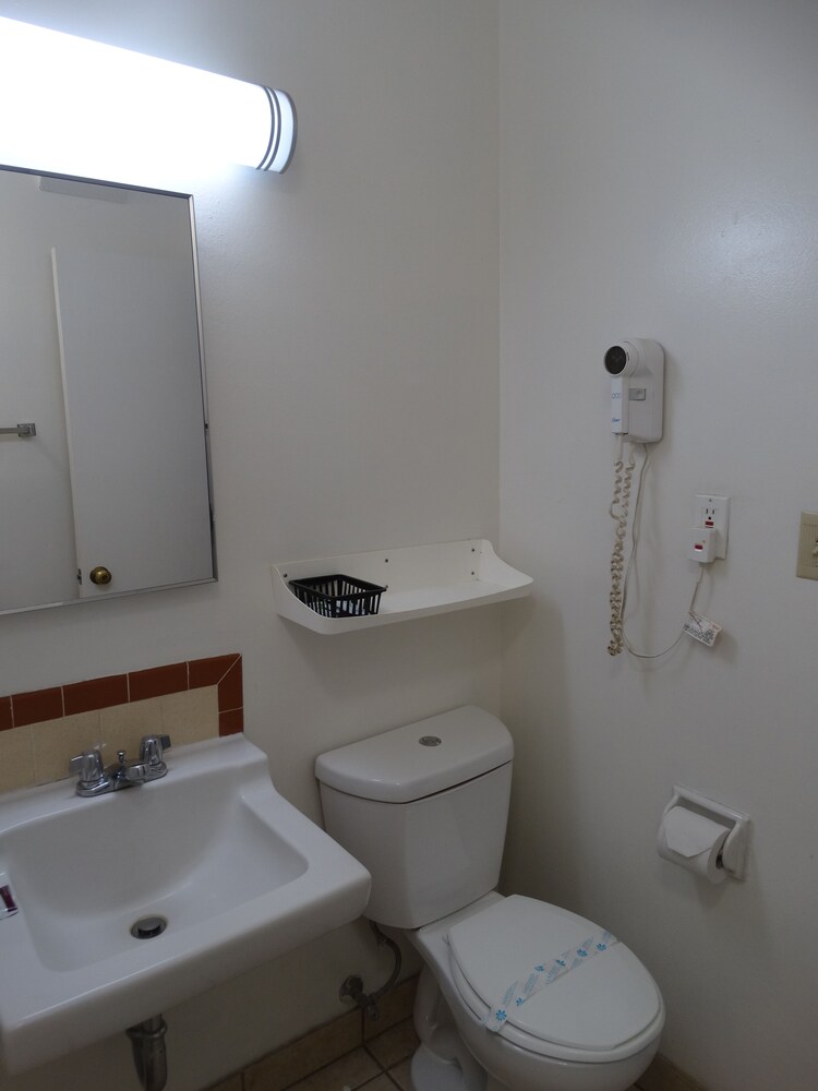 Santa Fe Motel - photo 15