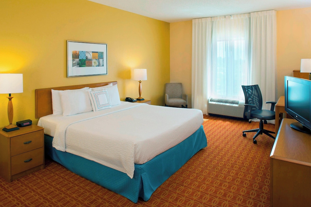 Fairfield Inn and Suites by Marriott Atlanta McDonough - photo 14