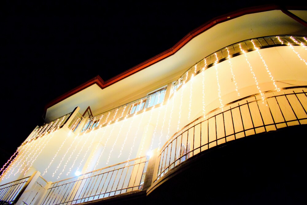 Unique View Hotel Hostel - last minute hotel in Kandy