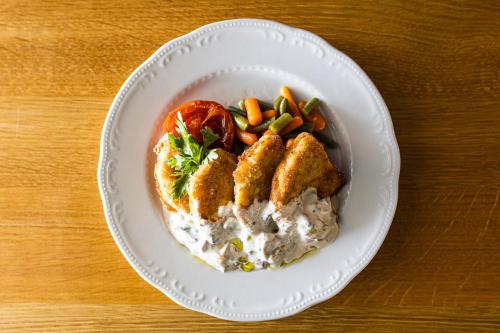 Hotel Ivando in Veliki Drvenik, Croatia