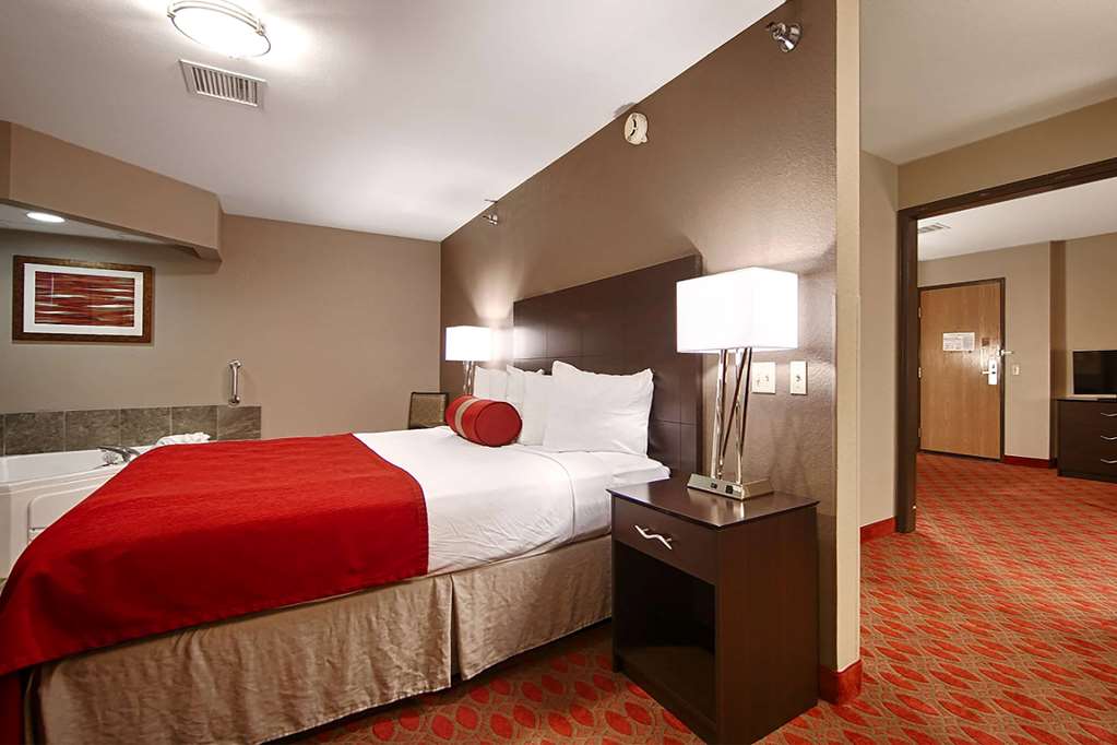 Baymont by Wyndham Brooklyn Center - photo 13
