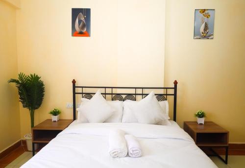 BCE fully furnished 1 bedroom Apartment