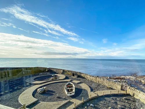 Killantrae Burn - carbon neutral hotel in Unknown City
