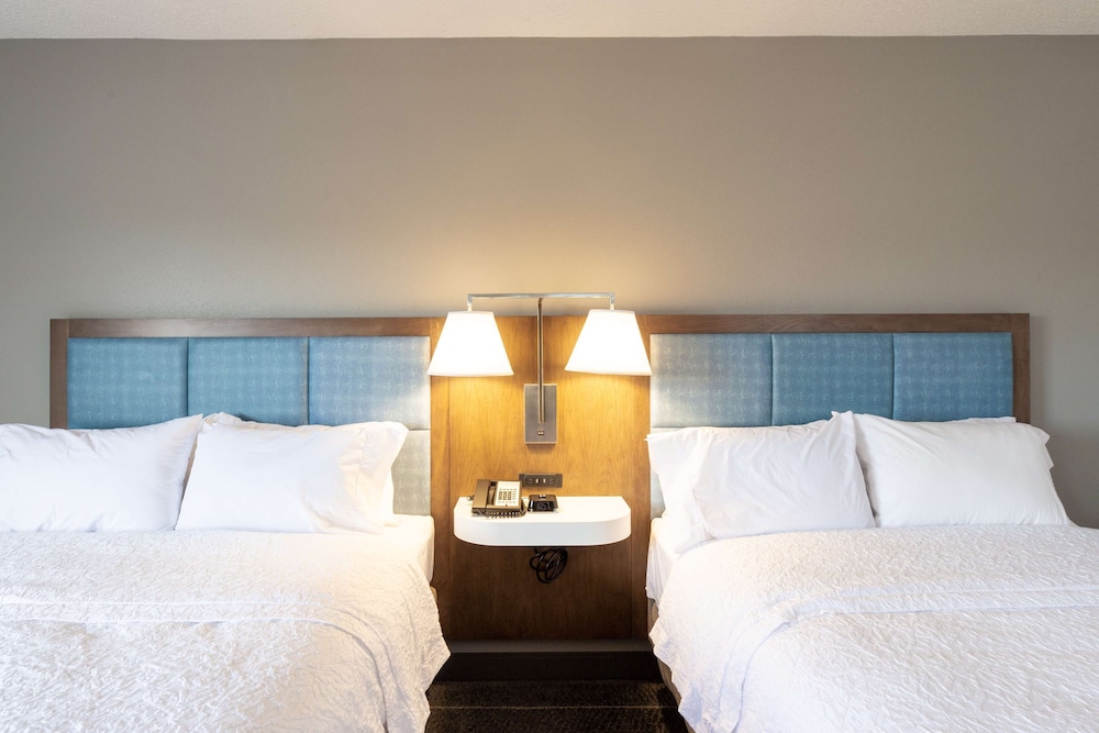 Hampton Inn Christiansburg Blacksburg - photo 8