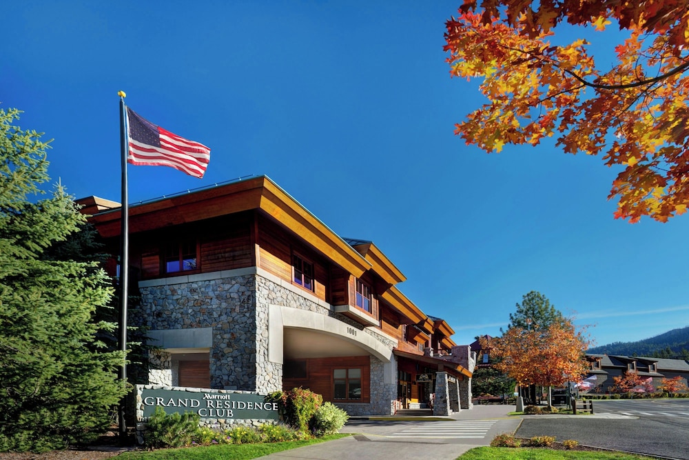 Marriott Grand Residence Club Lake Tahoe 1 to 3 bedrooms & Pent — 4-Star Luxury Hotel in South Lake Tahoe, United States