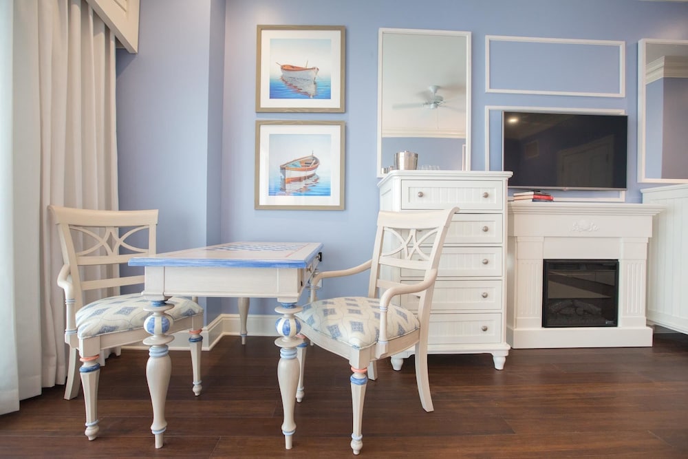 The Beach Club at Charleston Harbor Resort and Marina - photo 8