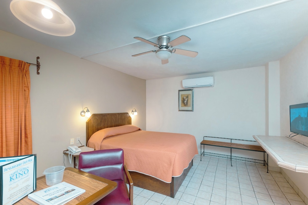 Hotel Suites Kino
