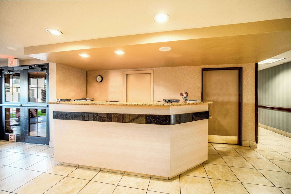 Baymont by Wyndham Chandler I 10 - photo 2