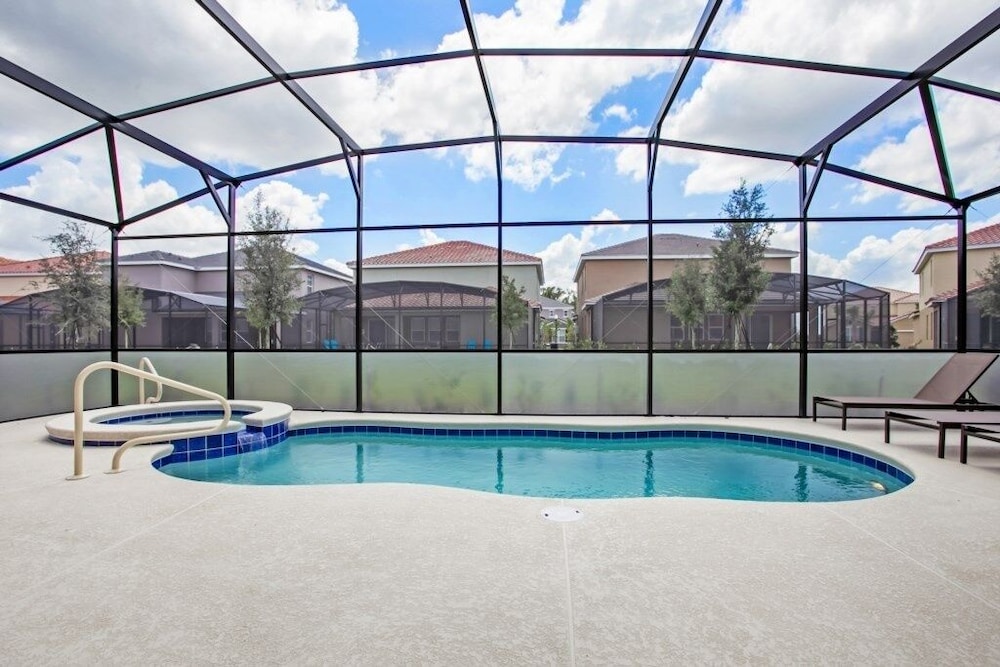 Amazing 7 Bedroom Solterra New Resort Home 7 Villa by Redawning - photo 42