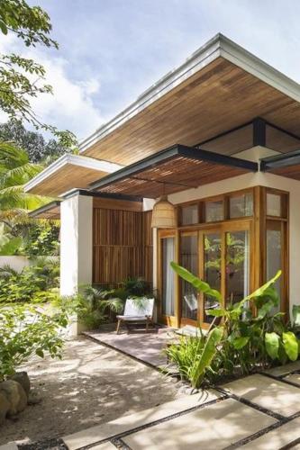 Dhome Guest Elite pet-friendly hotel Medan