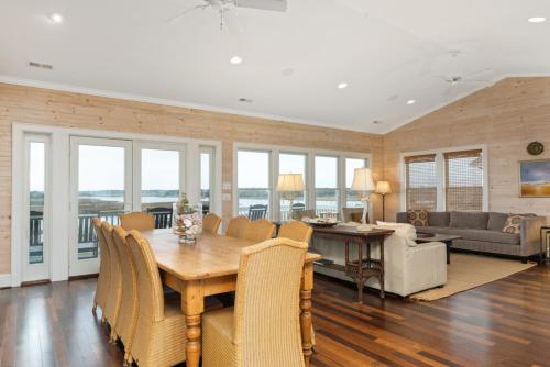 Marsh Madness by Oak Island Accommodations - photo 14