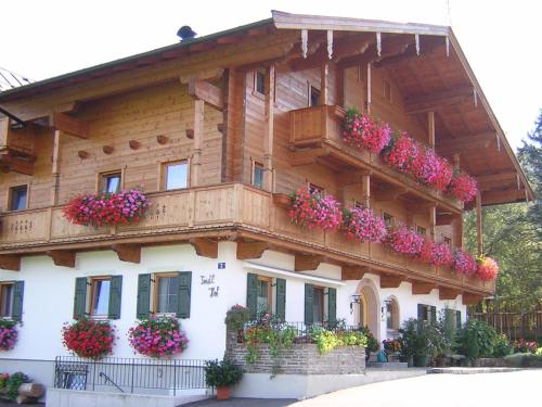 Foidlhof Privatzimmer in Sankt Johann In Tirol, Austria