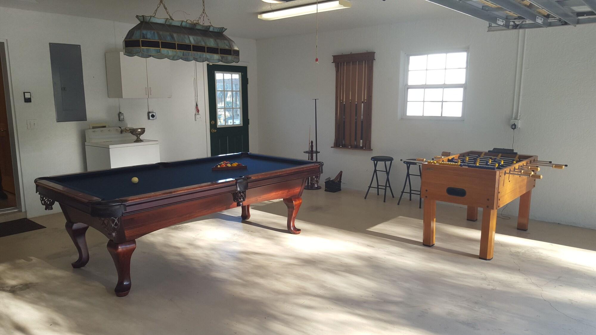 Beautiful Vacation Home Across From Lake Okeechobee — 4-Star Luxury Hotel in Okeechobee, United States