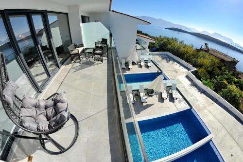 Diamond Blue Villas Lefkada — 4-Star Luxury Hotel in Periyiali, Greece