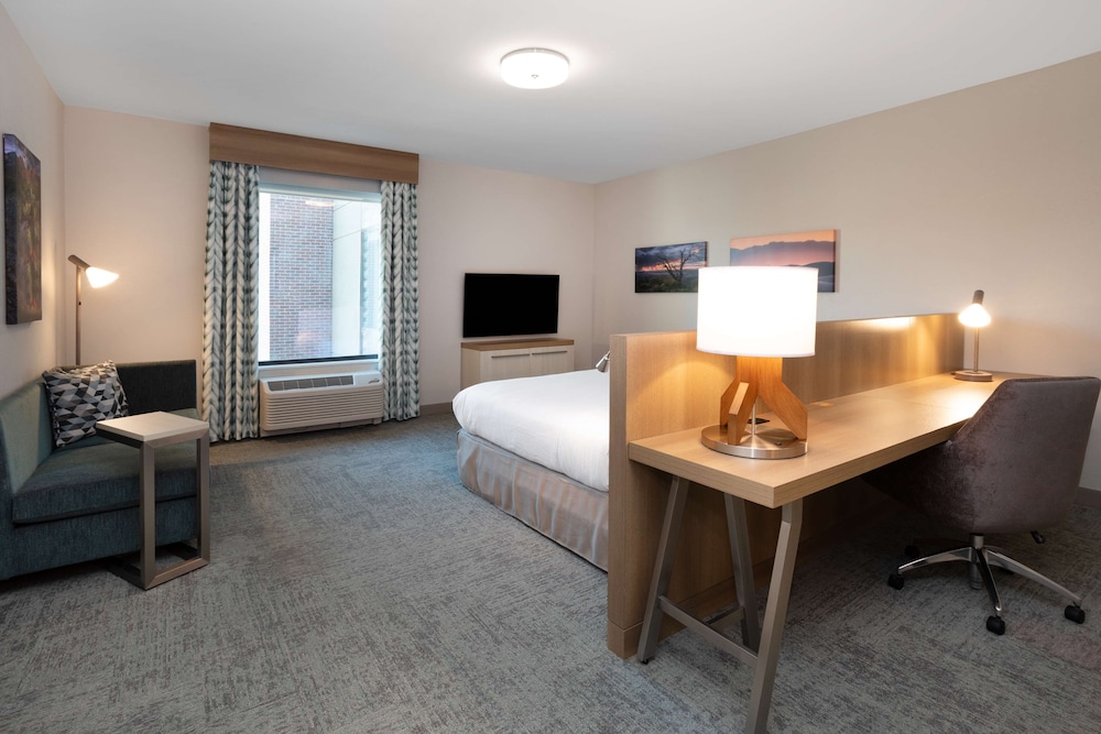 Hilton Garden Inn Albuquerque Downtown - photo 14