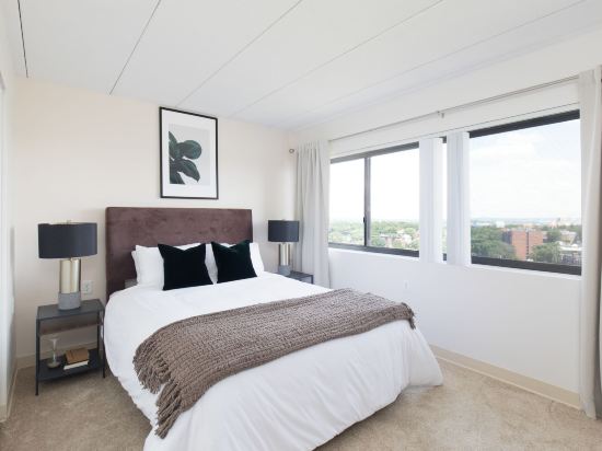 Smart 2BR in Brighton by Sonder - photo 13