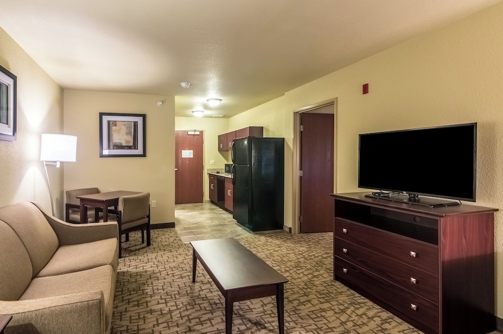 Cobblestone Inn & Suites Lakin - photo 21