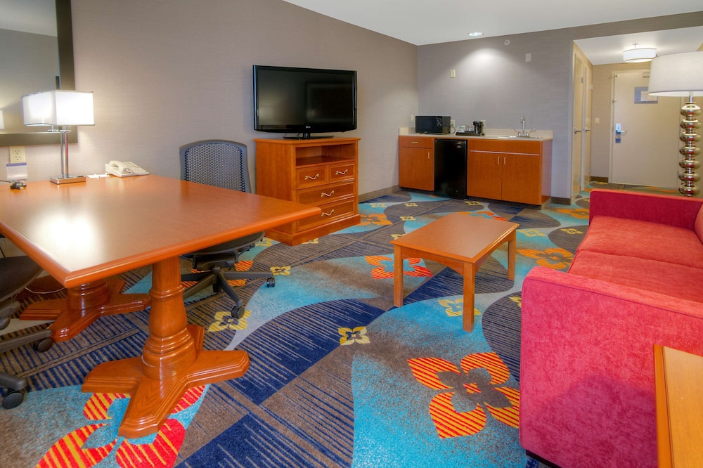 Hampton Inn Milpitas - photo 22