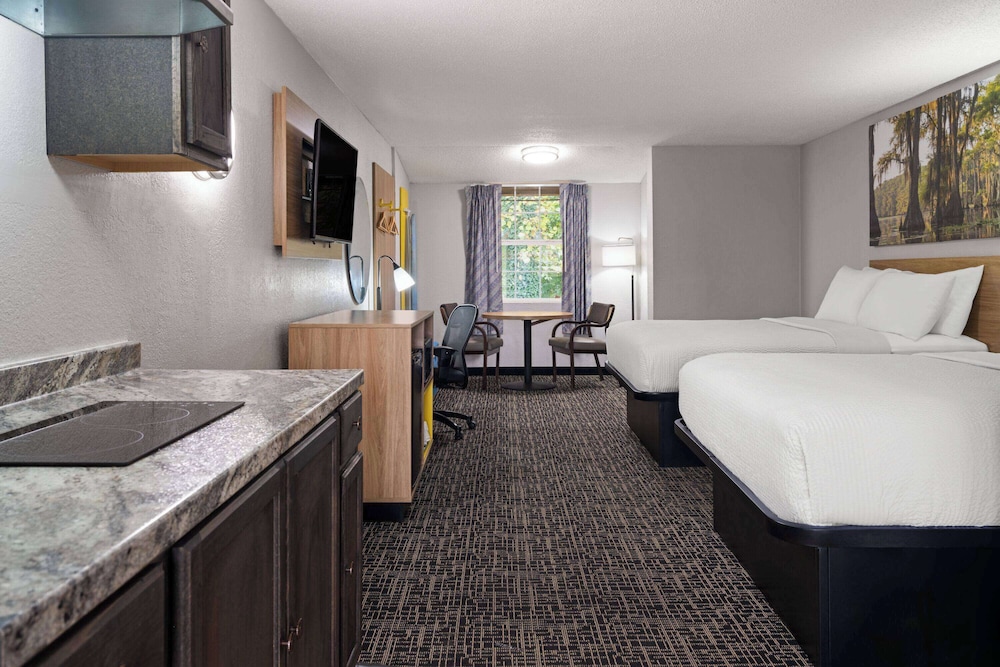 Days Inn by Wyndham Salisbury NC - photo 9