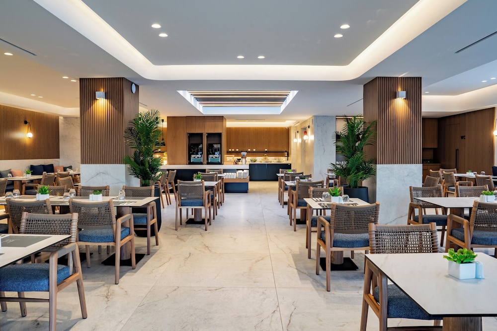 מזון ומשקאות