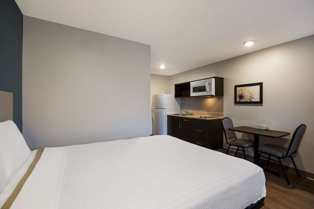 WoodSpring Suites Orlando North Maitland - photo 15