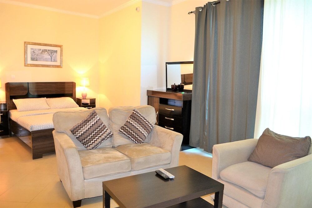 Luxury Escapes Modern Studio near Metro in X1 Tower JLT — 4-Star Luxury Hotel in Dubai, United Arab Emirates