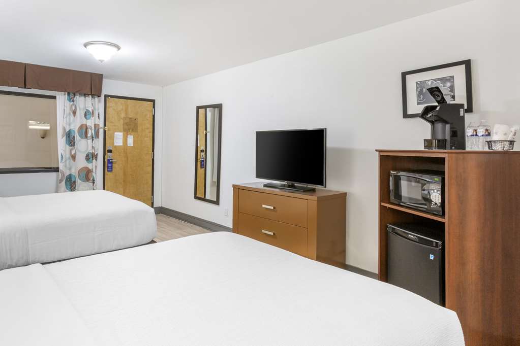 Best Western Plus El Paso Airport Hotel & Conference Center - photo 23