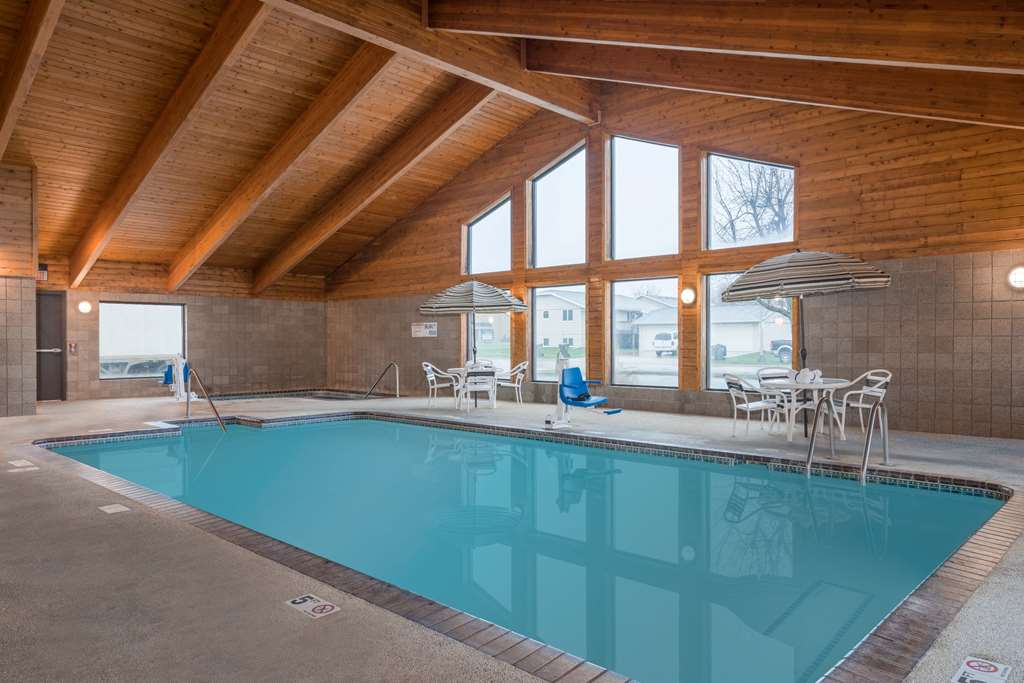 AmericInn by Wyndham Worthington - photo 9