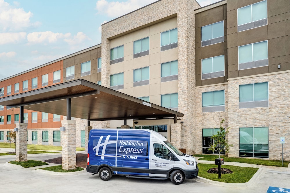 Holiday Inn Express & Suites Austin Airport East by IHG - photo 41
