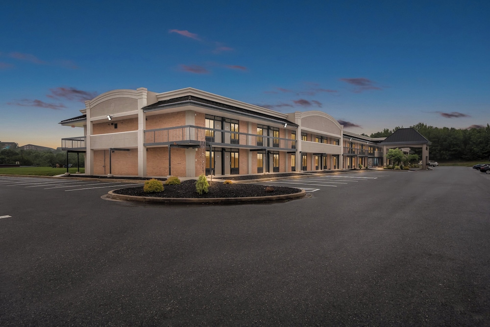 Red Roof Inn Perryville - photo 33